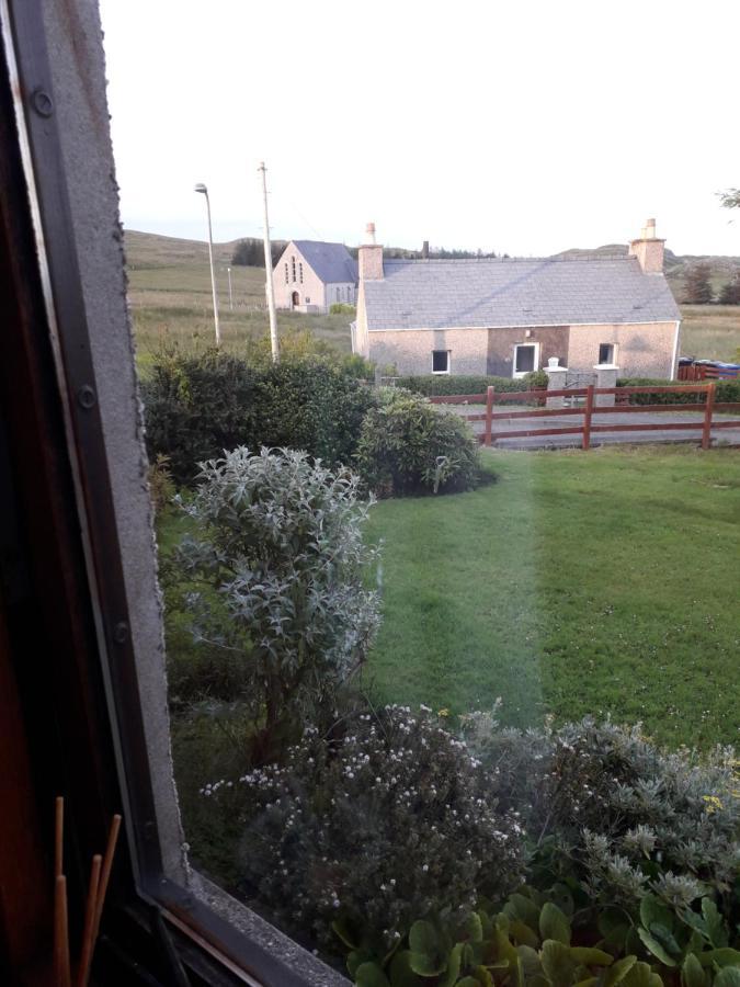 Lochs Cottage Leurbost Extérieur photo