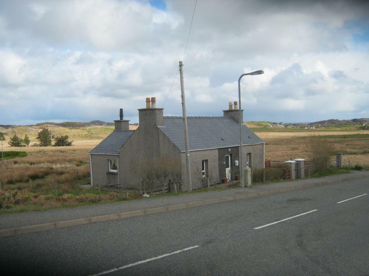 Lochs Cottage Leurbost Extérieur photo